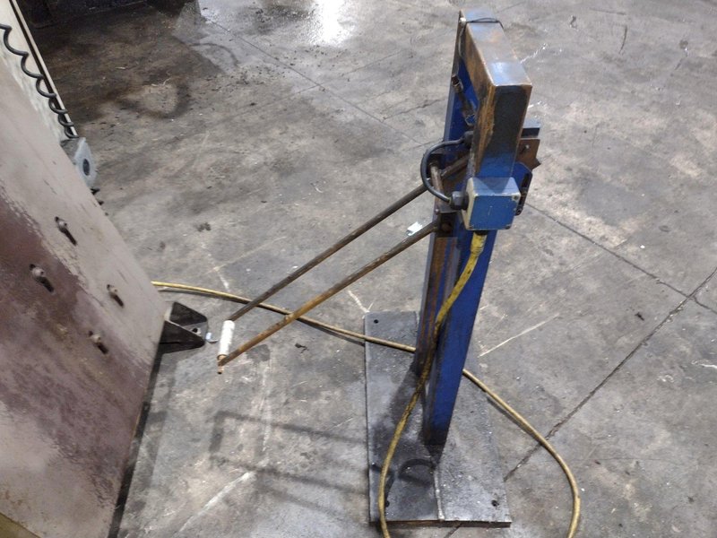 12" X .125" PA INDUSTRIES MODEL #SS127S 7 ROLL POWERED COIL STRIP STRAIGHTENER: YOBRO #24885