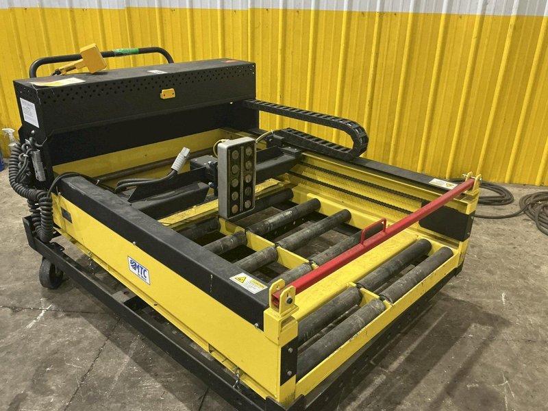 36V x 5,000 LBS MTC MODEL ABP-40SD-49 SIDE MOUNT ATTACH-A-PULLER BATTERY EXTRACTOR: YOBRO #26211
