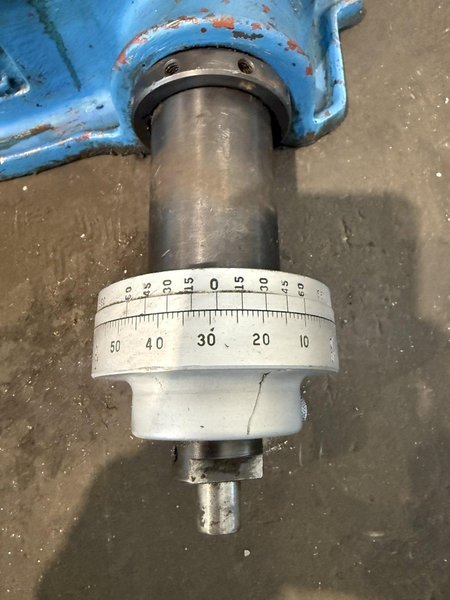 TROYKE DMT-18 T-SLOT ROTARY TABLE. STOCK #1088326