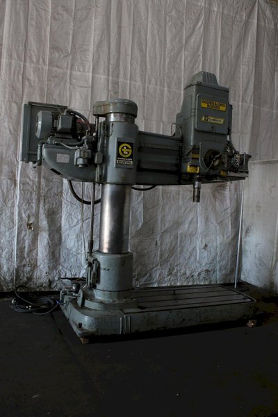 6' X 15" GIDDINGS &amp; LEWIS RADIAL DRILL: STOCK #74162