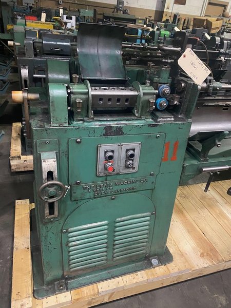 5/64" Lewis Model "0" Wire Straighten and Cutoff Machine