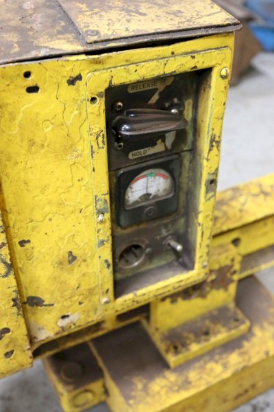 CRANE MAGNET: STOCK #69709