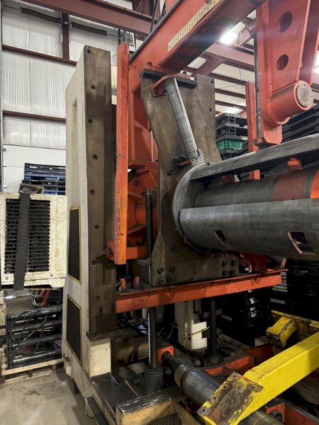 30,000 LB X 42" X .312" U.S. MACHINE CO M24 COIL-FEEDLINE. STOCK # 0446525