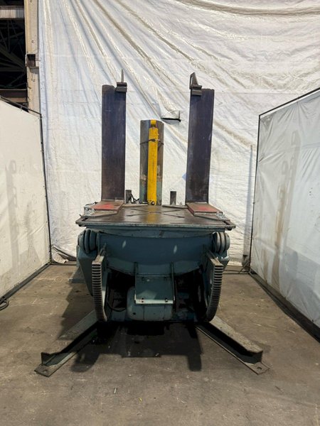 6,000 LB WORTHINGTON MODEL 60P WELDING POSITIONER. STOCK # 1113325.