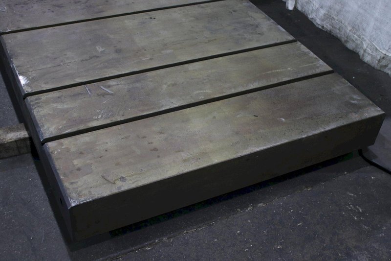 12' X 4' X 7" T SLOTTED BOLSTER PLATE: STOCK #75865