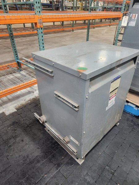 Square D Transformer 45T3HBISCUNLP-IZ 45 KVA USED