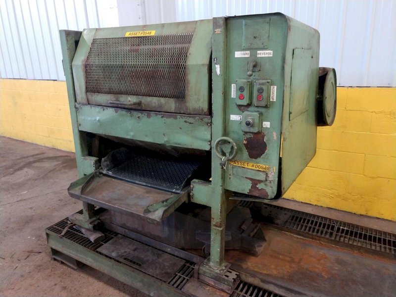 32" X 15" RAMPE BARREL TYPE VIBRATORY TUMBLE FINISHER