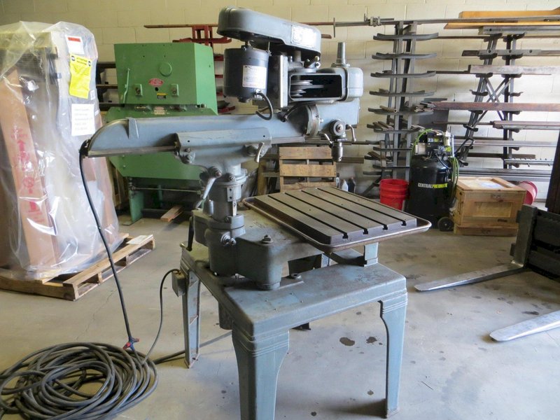 Walker Turner Radial Drill Press Model 1600