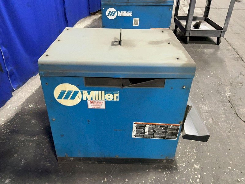 Miller 375 A Welder - Delta-fab