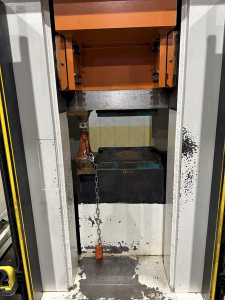 200 TON AMD 4-POST TIE-ROD FRAME HEAVY DUTY HYDRAULIC PRESS &amp; MULTI-PRESSURE HYDRAULIC UNIT: STOCK #19452
