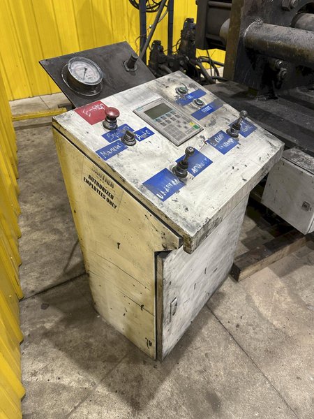 200 TON (2-3/8" TO 9-5/8") DIAMETER TRUE GRIT MODEL CT200 HYDRAULIC TUBE &amp; PIPE PUSH POINTER / END FORMER/ SWAGING PRESS: STOCK #22399
