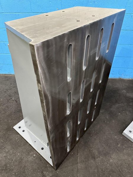 1 SET OF 47" X 33" X 27" G &amp; L HEAVY DUTY ANGLE PLATE: STOCK #77725