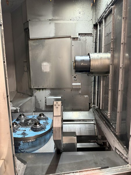 2014 Used Makino MMC2 with (3) Makino a61nx - 30 Station Pallet Pool FMS For Sale