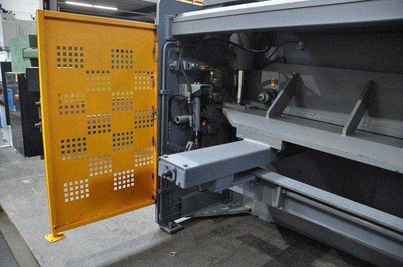 Haco - HSLX 3100 x 8 mm CNC