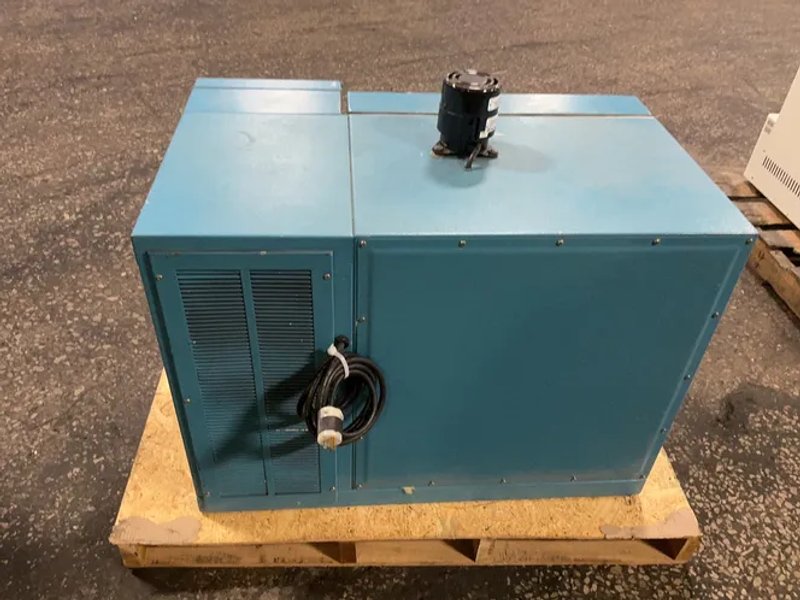 Thermotron 11" X 16" X 12.5” Environmental Chamber - S-1.2c-b