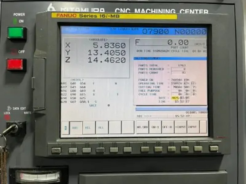 Kitamura MyCenter 3XiF Spark Changer CNC Vertical Mill