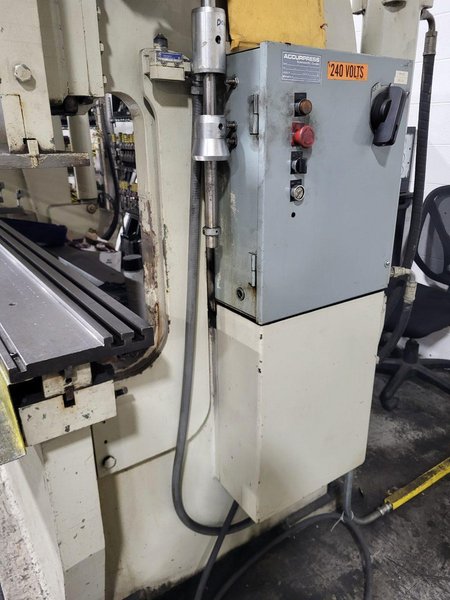 Accurpress 130 Ton X 10′ Press Brake, 1985