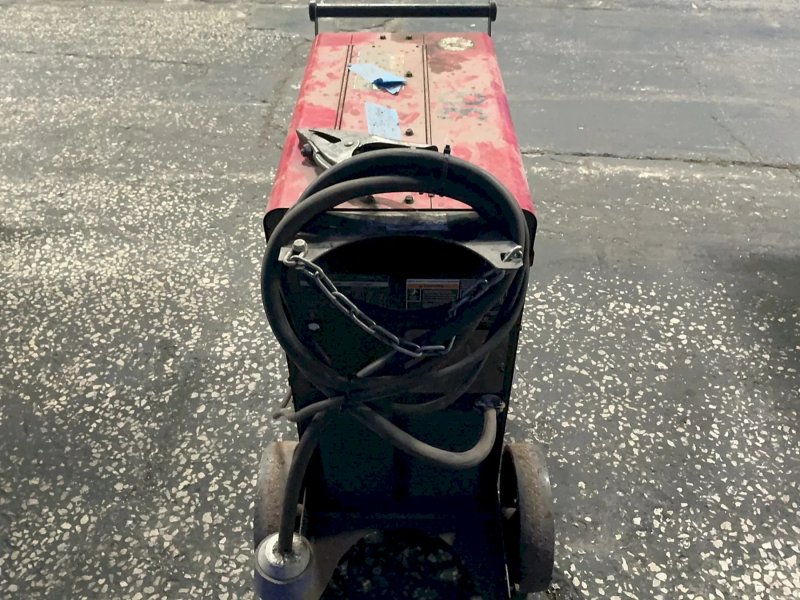 Lincoln Electric 250 A Welder - Power Mig 255