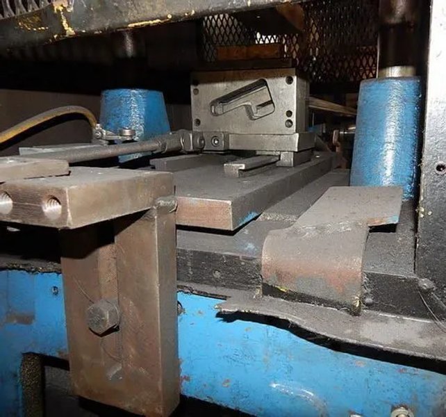 USED TISHKEN 12 TON CUT-OFF PRESS MODEL CO-4-2