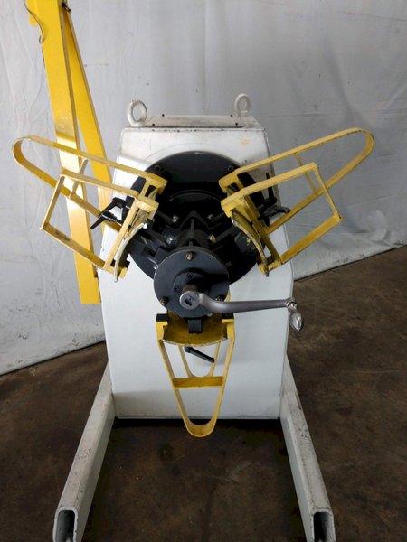 1,100 LBS X 16" GSW MODEL #MHM0.5/1250SO SERVO MOTORIZED COIL REEL UNCOILER: STOCK 12986