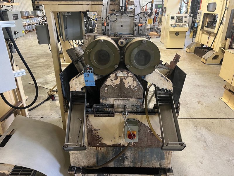 Nutap Model MAS-14V Twin Spindle High Speed Bent Shank Tapper