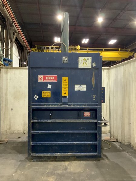 60" X 30" PIQUA MODEL 30 CARDBOARD BALER: STOCK #81527