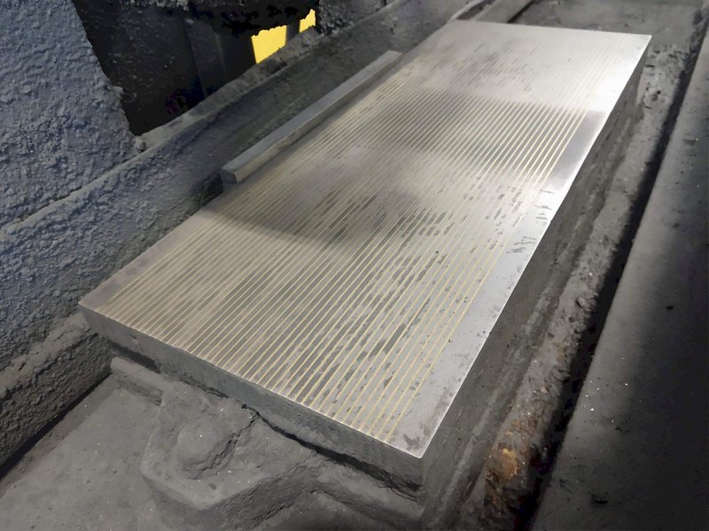 8" X 20" OKAMOTO MODEL ACC-820DX 3 AXIS HORIZONTAL SURFACE HYDRAULIC GRINDER
