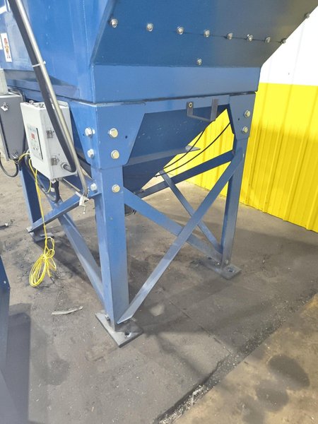 3,040 CFM X 7.5 HP TORIT MODEL #DFO2-8 DUST COLLECTOR: YOBRO #26046