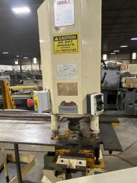 Geka PUMA 110/E-500 Punch w/ Semi-Paxy