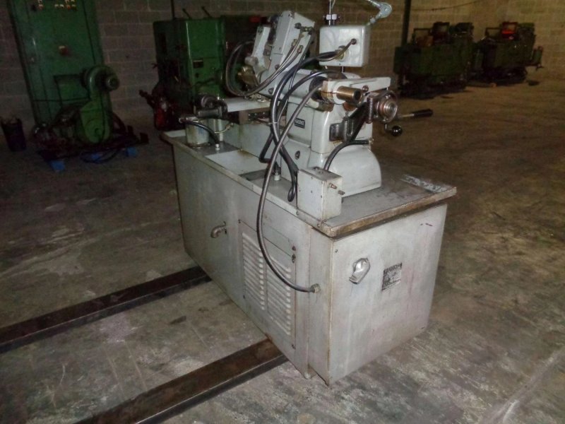 Hardinge HC Chucking Machine Lathe w/CT-A Threading Attachment