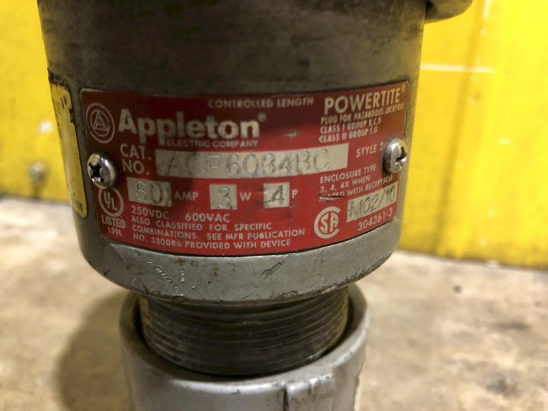 600V APPLETON ACP6034BC 3 WIRE 4 POLE POWERTITE METALLIC SLEEVE CLAMPING RING PLUG: STOCK 18972