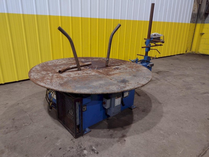 5,500 LBS X 48" AWC (ACCRA-WIRE CONTROLS) MODEL #F-200AF HORIZONTAL PALLET TYPE POWERED DE-COILER REEL: STOCK #19265
