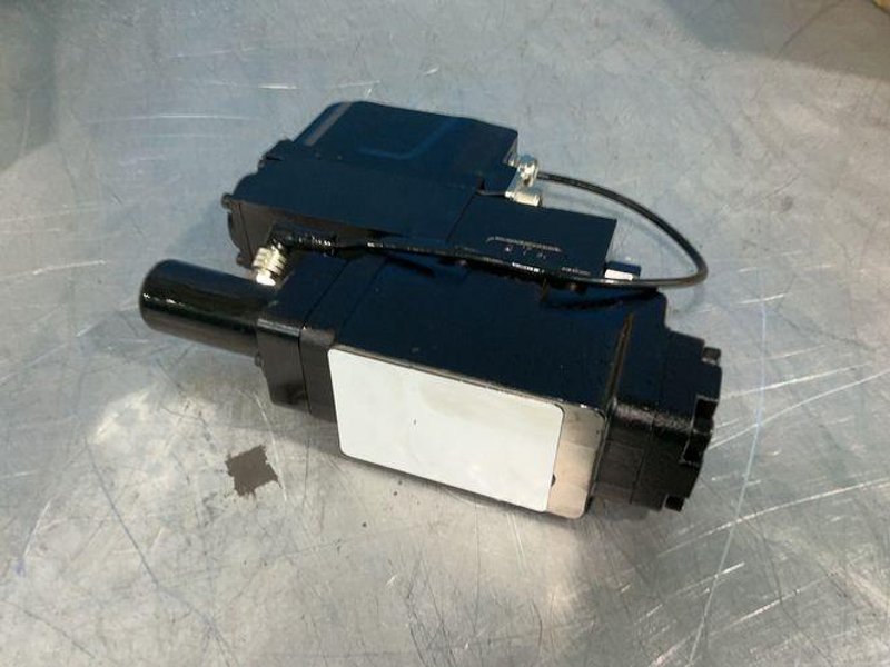 Parker  Proportional Dc Valve  - D1fpe55fh9vk7046d10