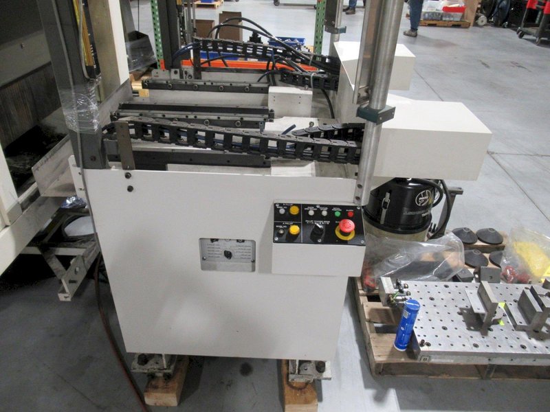 Fanuc Robodrill Alpha T21iEL CNC Drilling/Tapping Machine w/Automatic Pallet Changer, Renishaw Probing System, 21 ATC- Auction Item