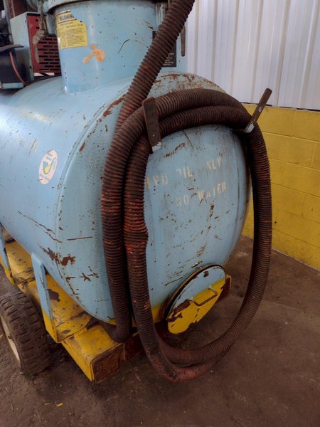 200 GALLON YELLOW BELLIED KOHLER GAS POWERED ROLLING HYDRAULIC OIL VACUUM SUMP SUCKER CART: STOCK #16072