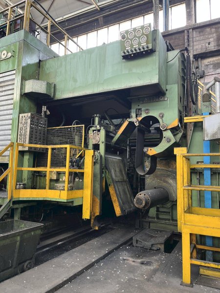 PICKLING LINE WITH REVERSING 4HI SKIN PASS MILL