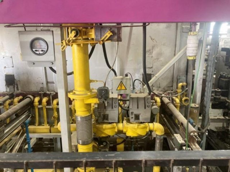 1370 MT SUTTON OIL HYDRAULIC DIRECT EXTRUSION PRESS (14123)
