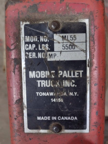 5,500 LB MOBILE PALLET MODEL #MP55 MANUAL PALLET JACK: STOCK #19054