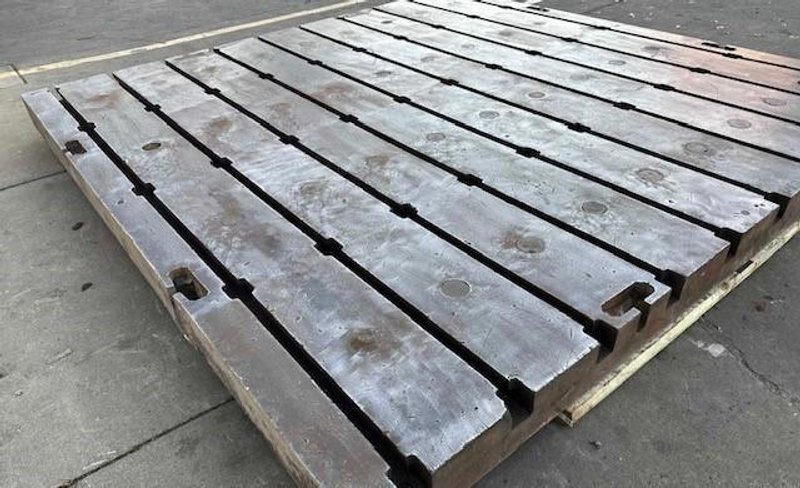 10' X 10' GREAT LAKES T SLOTED FLOOR PLATE: STOCK # 3762