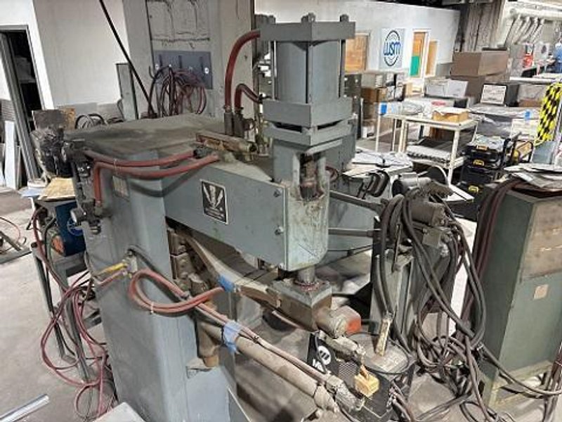 100 KVA LORS PRESS TYPE SPOTWELDER