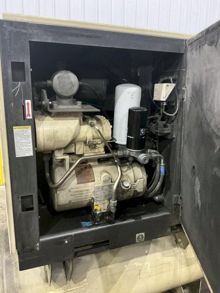 30 HP INGERSOL-RAND MODEL #UP6-30-125 ROTARY SCREW AIR COMPRESSOR: YOBRO #25818