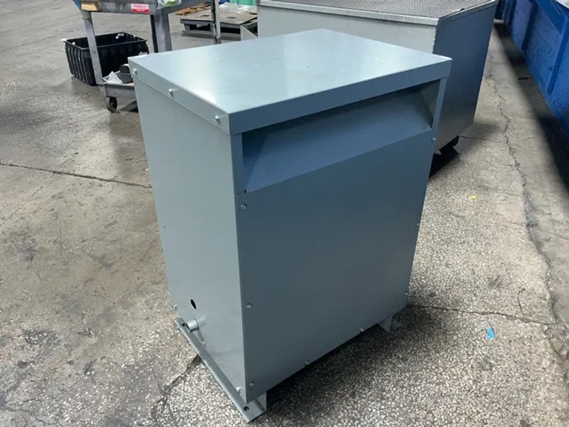 Federal Pacific 45 Kva Transformer - T48lh40-45