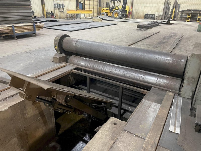 10' X 1-3/16" BERTSCH CENTURY II HYDRAULIC PLATE ROLL. STOCK # 0680524