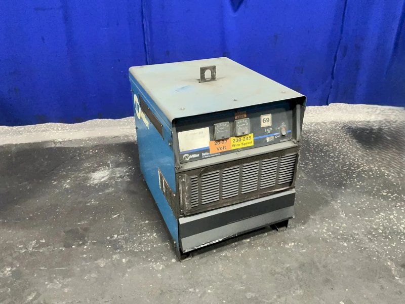 Miller 375 Welder - Delta-fab