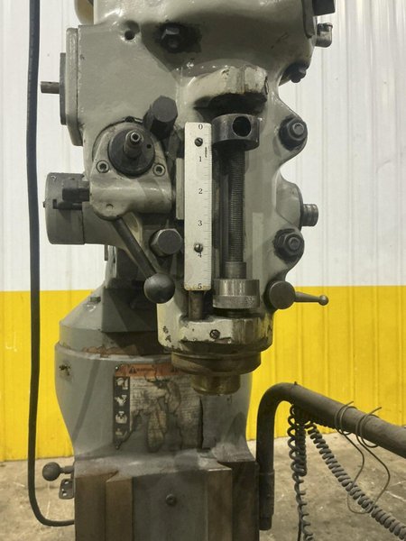 2 HP BRIDGEPORT SERIES I VERTICAL RAM TYPE KNEE MILL WITH DRO: YOBRO #26190