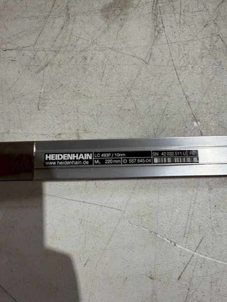 HEIDENHAIN LC 493/10NM ID: 557 645-04 LINEAR ENCODER 220 MM NEW NO BOX