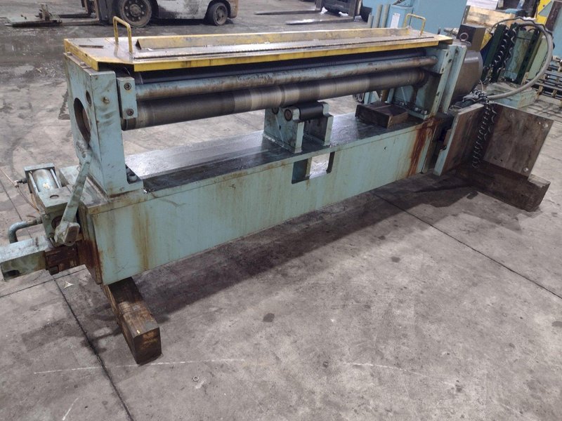 60" WIDE PERFECTO SWF ESC62 SERVO FEEDER. STOCK # 0234825