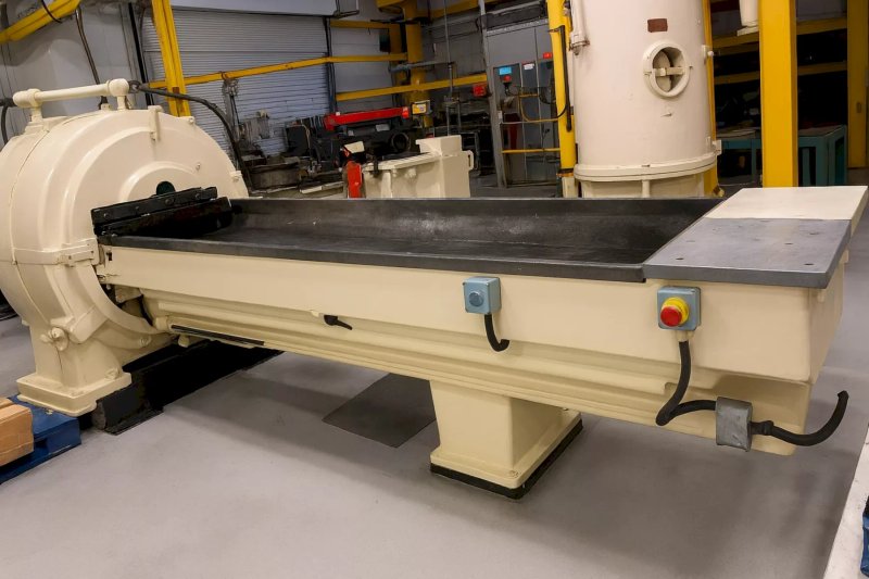 VERSON WHEELON DIRECT ACTING HYDRAULIC FORMING PRESS