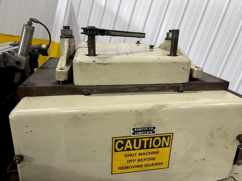 12" X .125" CWP MODEL #SE12B MOTORIZED COIL STRAIGTHENER. STOCK # 1007324