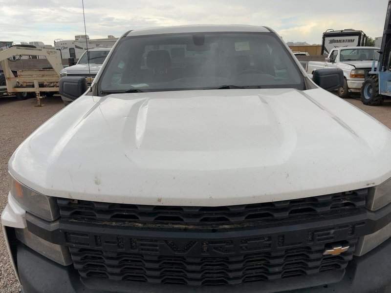 Chevrolet Silverado Pickup Truck, 2020 – Standard Cab